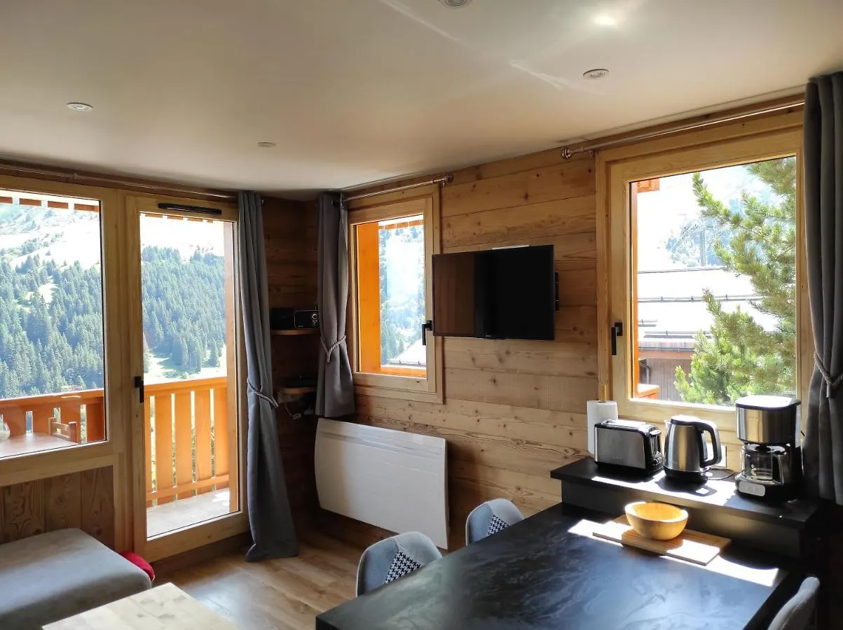 Appartement 3 Etoiles Avec Balcon, Vue Montagne A Meribel Mottaret Les Allues